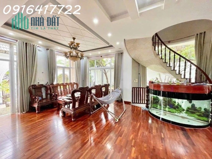 VILLA 224M2 ĐƯỜNG SỐ 10 HIỆP BÌNH CHÁNH THỦ ĐỨC - 4 TẦNG 11x20 CỰC CHẤT, CÓ HỒ BƠI TRÊN CAO CHUẨN