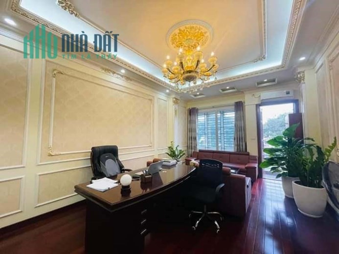 Bán Nhà Phố Trần Quốc Hoàn 50/70m2 x 5 tầng, 7 phòng ngủ đầy đủ công năng, gara ô tô riêng, khu