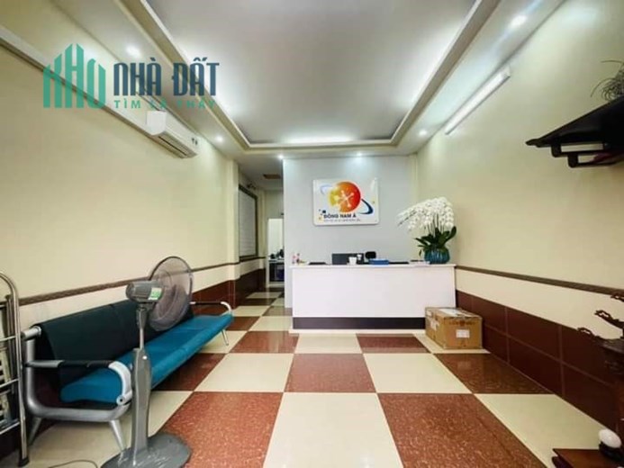Bán Nhà Phố Trần Quốc Hoàn 50/70m2 x 5 tầng, 7 phòng ngủ đầy đủ công năng, gara ô tô riêng, khu