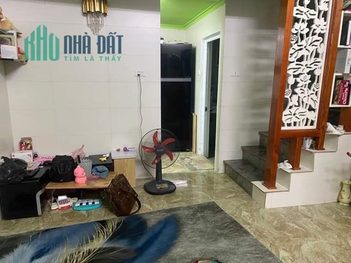 Bán Nhà Ngõ 31 Phố Vĩnh Phúc 45m2 x 4 tầng, 4 phòng ngủ đầy đủ công năng, ngõ thông gần Phố, giá