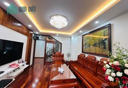 Cực hiếm tại  Xa La Hà Đông  5 tầng 3.8 tỷ.