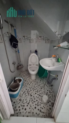 Cho thuê nhà nguyên căn 4 tầng, full nội thất