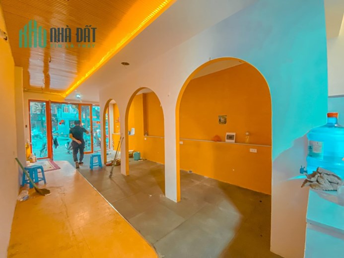 BÁN GẤP ! MẶT PHỐ HAÒ NAM - CÁT LINH- QUẬN ĐỐNG ĐA; 70M X 4 TẦNG, GIÁ 22 TỶ.