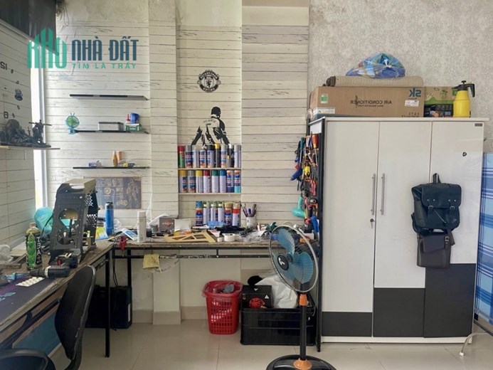 Giảm 2 tỷ! Bán nhà 2,5 tầng 90m2, MT 5,6m. Oto đậu 24/7