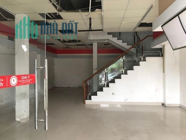 NHÀ 2 TẦNG CĂN GÓC CÁCH MẠNG THÁNG 8  MẶT TIỀN NHÀ 7.5M - DÒNG TIỀN CHO THUÊ 300TRIỆU/NĂM