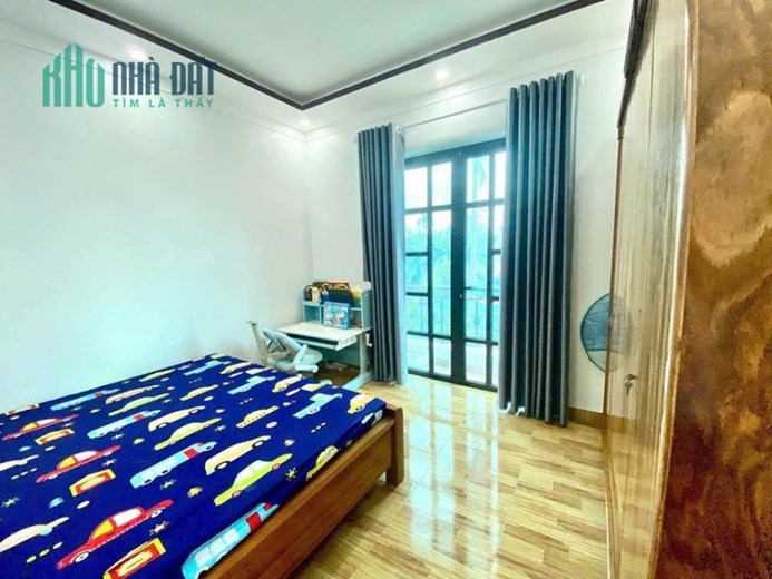 Bán nhà mặt phố Xuân Đỉnh - kinh doanh sầm uất- 82m² 5tầng 12,0 tỷ.