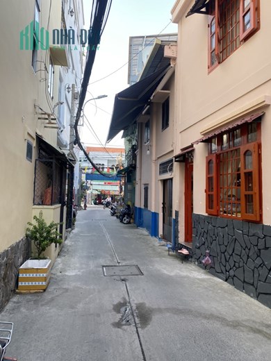 Bán gấp nhà xinh 3 tầng Q.Bình Thạnh cách PVĐ 500m, gần Trường học giá chỉ 1,9 tỷ