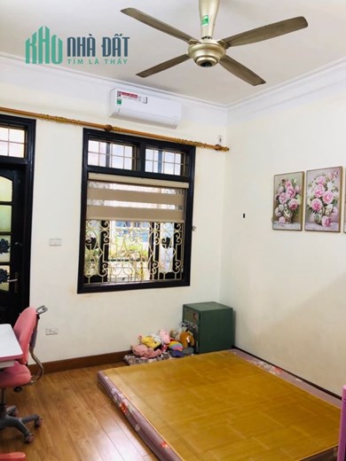 HIẾM PHÂN LÔ QUÂN ĐỘI, Ô TÔ 43M2, 4T, 8.9 TỶ HOÀNG VĂN THÁI - THANH XUÂN - HN.