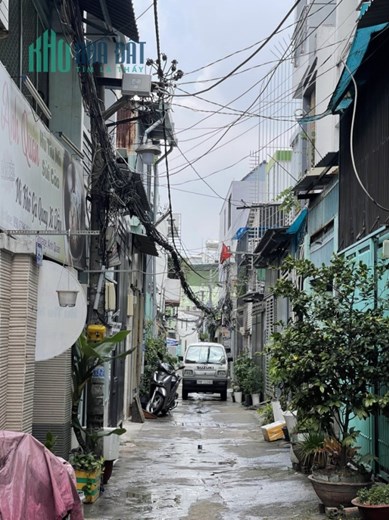 Bán Nhà Dương Quảng Hàm Gò Vấp 36m2 giá 3 Tỷ 75 Ngay Đại Học Văn Lang