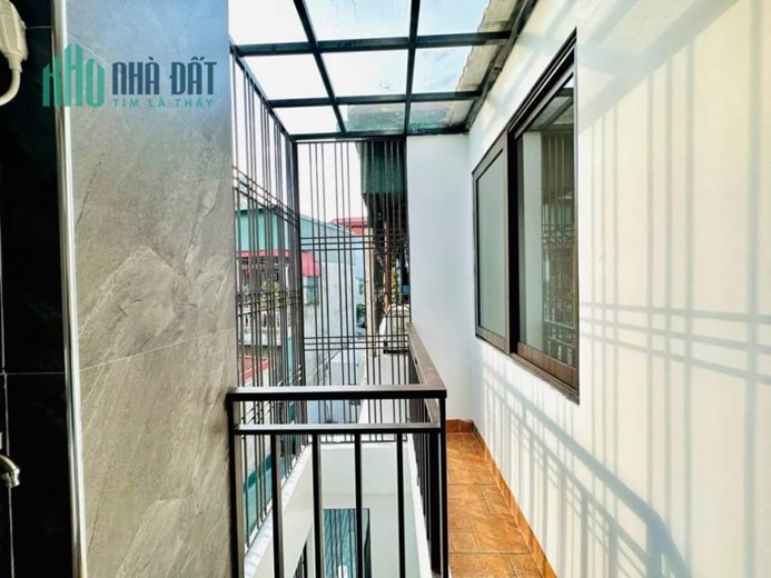 NHÀ ĐẸP PHỐ XÃ ĐÀN 4 TẦNG - ĐẦY ĐỦ FUN NỘI THẤT - CÔNG NĂNG GỒM 3 P NGỦ - GIÁ: 2x TỶ KHÁCH CHỈ VỀ Ở