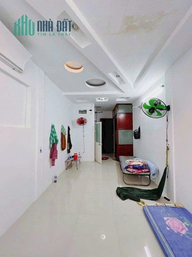 BÁN NHÀ Q4 KÈO THƠM KHU DÂN CƯ HIỆN HỮU KHÔNG LO GIẢI TỎA CHỈ 3 TỶ X.