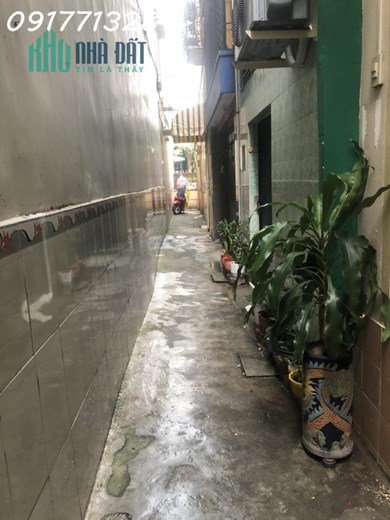 NHÀ CŨ ĐỖ QUANG ĐẨU QUẬN 1 - TIỆN XÂY MỚI - DTSD GẦN 30M2 NỞ HẬU TÀI LỘC - ĐI 30M RA NGAY MẶT TIỀN