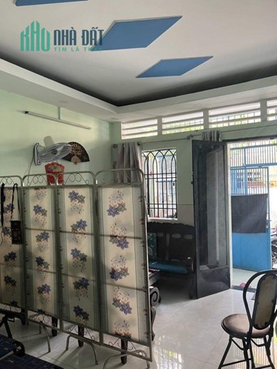 NHÀ LÔ GÓC VUÔNG VỨC - TẶNG NHÀ NHỎ - - MẶT TIỀN PHAN VĂN TRỊ CÁCH 20M - OTO KIA ĐỖ CỬA