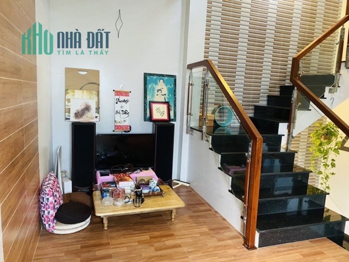 ► Cách mặt Tiền Võ Duy Ninh 10m, Ô tô đậu cửa, 58m2, 3 tầng đẹp, 3.x tỷ
