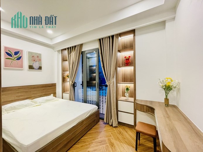 Bán nhà đẹp, 4 tầng, 5PN ngang khủng 7.5m Hoàng Hoa Thám,Phú Nhuận chỉ với 7.18 tỷ còn thương lượng
