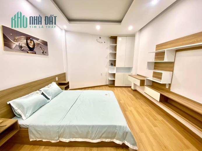 --Nhà 3 tầng 3 mê đúc sau lưng MT Bình An 7 kiệt trước nhà xe tải nhỏ vào được - HẢI CHÂU- TP ĐÀ