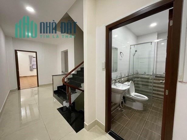 Chính chủ mình cho thuê  làm VP tầng 3 tại Citiland ParkHill Gò Vấp