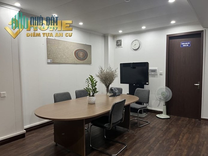 VC254. CHO THUÊ NHÀ MẶT ĐƯỜNG VĂN CAO 135M2 2 TẦNG THÔNG SÀN