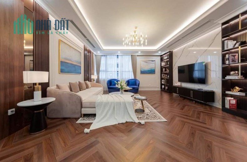 Mặt phố Mậu Lương sầm uất gần chợ Mậu Lương, MT 5m, 66m2 chỉ 10.38 tỷ. LH 0989.62.6116