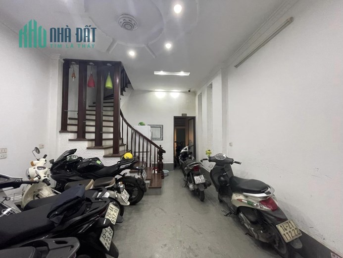 NHÀ PHỐ HOA BẰNG CẦU GIẤY 50M*5T*4.5M MT, CÓ DÒNG TIỀN 45TR/THÁNG, GẦN OTO, GIÁ 6.75 TỶ