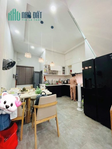 Bán nhà hxh-shr Nguyễn Hữu Tiến 60m2 4tang , 6 tỷ nhỉnh 0932030061