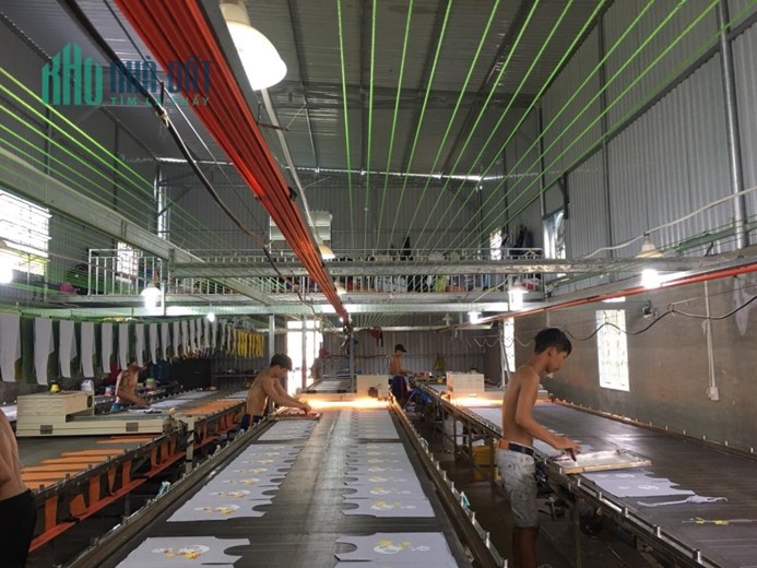 Bán Xưởng Tiền Chế 15x32m, 467m2, Ngay Cầu Lớn, Đường 10m