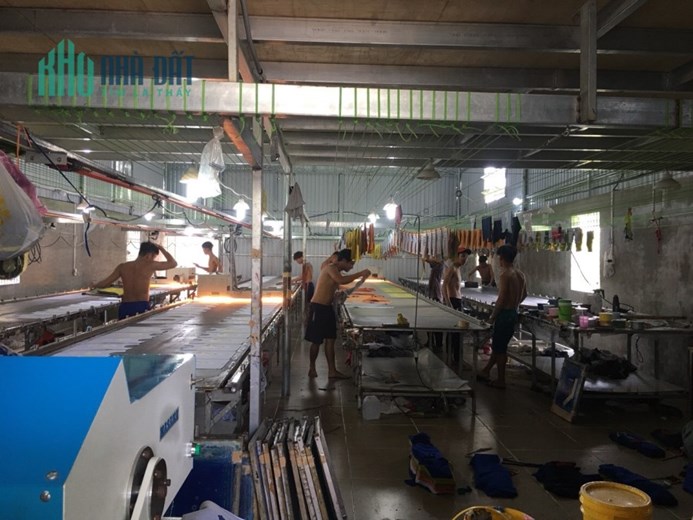 Bán Xưởng Tiền Chế 15x32m, 467m2, Ngay Cầu Lớn, Đường 10m