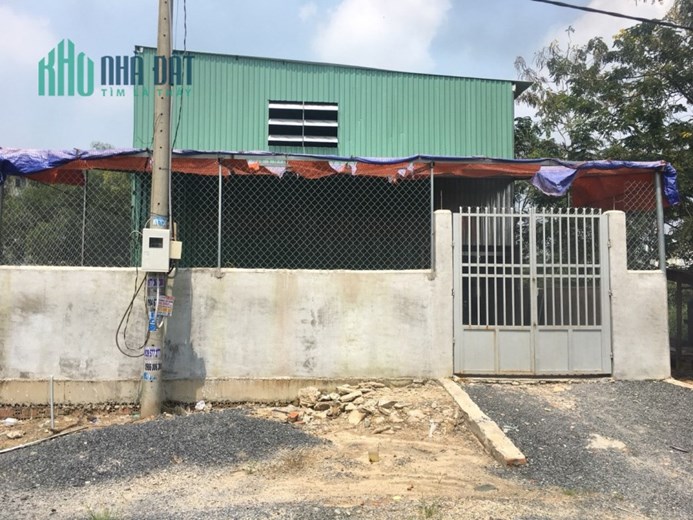 Bán Xưởng Tiền Chế 15x32m, 467m2, Ngay Cầu Lớn, Đường 10m