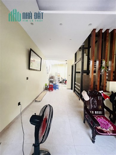 Bán Nhà Phố An Dương Vương Quận Tây Hồ. 94m Xây 6 Tầng Mặt Tiền 5m Nhỉnh 15 Tỷ. Cam Kết Ảnh Thật Mô
