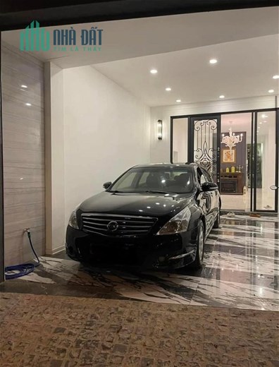 Bán Nhà Mặt Phố An Dương Vương Quận Tây Hồ. 99m Xây 5 Tầng Mặt Tiền 5.5m Nhỉnh 13 Tỷ. Cam Kết Ảnh