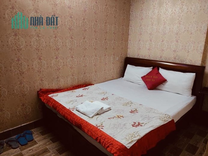 Cần bán KS  6 tầng thang máy Mặt tiền Lê Hồng Phong ,P12, Q10, giá tốt 