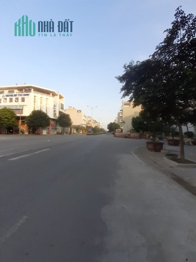 Chính Chủ Cần Bán Lô Đất Mặt Tiền Đường Đôi Đỗ Mạng Đạo – Vị Trí Đẹp.