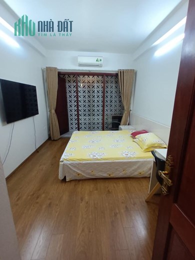 Cho thuê nhà mặt ngõ 12 Khuất Duy Tiến , Thanh Xuân 40mx4T 4pn oto KD kho spa VP ở ngay hơn 10 tr