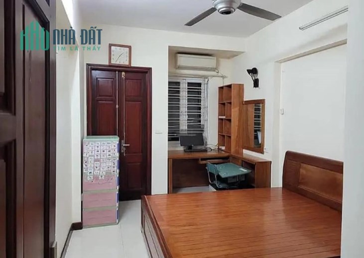 Cho thuê nhà mặt ngõ 12 Khuất Duy Tiến , Thanh Xuân 40mx4T 4pn oto KD kho spa VP ở ngay hơn 10 tr