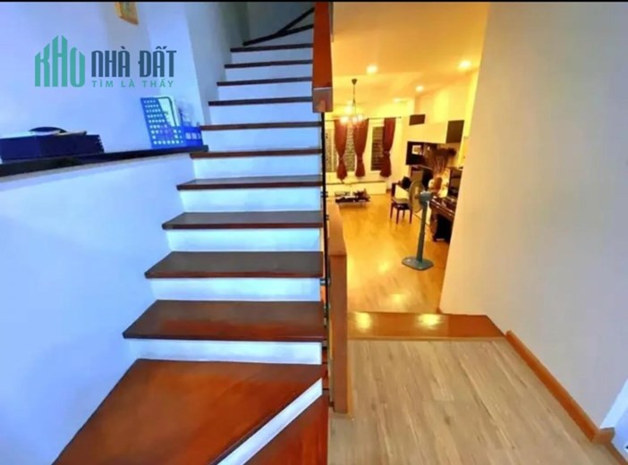 HIẾM!BÁN NHÀ LÔ GÓC KHU LINH LANG,ĐÀO TẤN,VÀI BƯỚC RA PHỐ 66M, NHỈNH 7 TỶ
