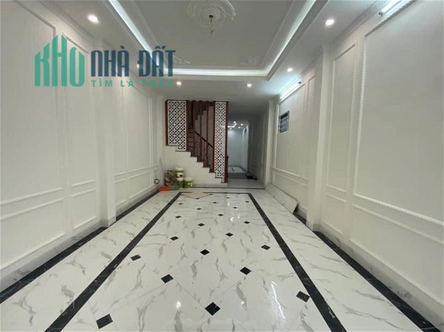 Bán nhà mặt phố Cổ Nhuế 2,lô góc-  kinh doanh sấm uất  68m 5tầng 12.1 tỷ.