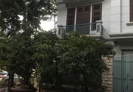 ĐẸP !! Cho thuê nhà phân lô LK Hoàng Quốc Việt, Cầu Giấy 120m 4 tầng 5PN hơn 20 tr
