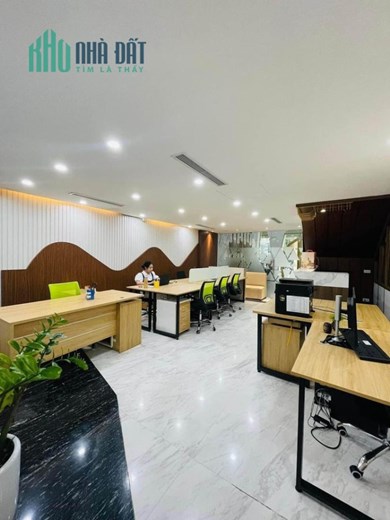 [ MP VIP] BÁN MP PHÓ ĐỨC CHÍNH 135M2, 9T, ĐƯỜNG 2 CHIỀU GẦN NGÃ TƯ, KD ĐỈNH.