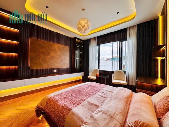 Cần Bán Nhanh Căn Hộ Dịch Vụ 2 Mặt Tiền Đường D3, Phường Tăng Nhơn Phú A, Tp Thủ Đức .