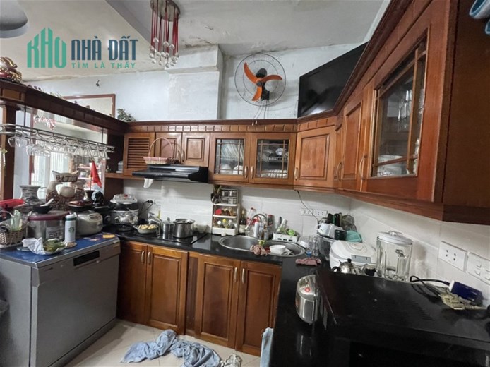 Bán Nhà Phố Đặng Thai Mai Quận Tây Hồ. Sổ 34m Thực Tế 42m Nhỉnh 11 Tỷ. Cam Kết Ảnh Thật Mô Tả Chính