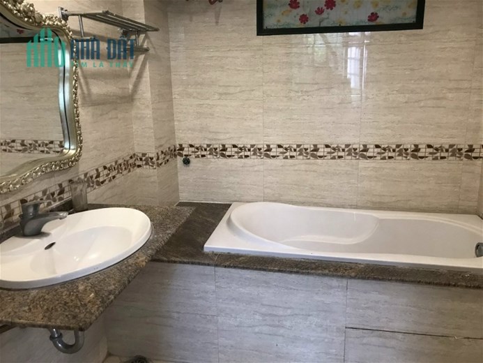 Bán Nhà Phố Đặng Thai Mai Quận Tây Hồ. 67m Mặt Tiền 10m Nhỉnh 13 Tỷ. Cam Kết Ảnh Thật Mô Tả Chính