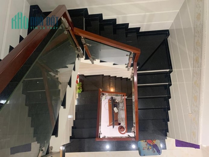 Bán nhà HXH 6m Nguyễn Nhữ Lãm - Nguyễn Sơn, DT: 4.2/7.6x21m, 3 T- 5PN, 10,9 tỷ
