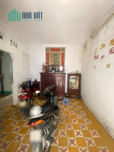 Bán nhà Trần Bình Trọng - Trần Hưng Đạo - Quận 5, 10x20m, Cấp 4, tiện xây CHDV, 18.9 tỷ