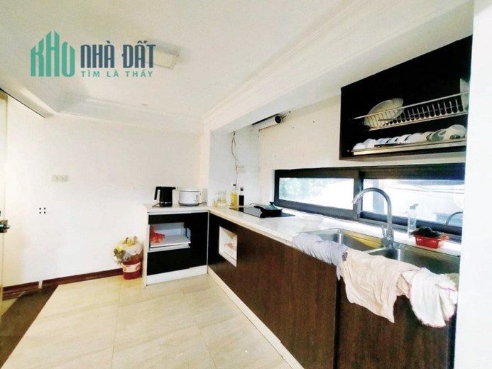 Cực hiếm nhỉnh 7 tỷ ô tô kinh doanh phố Nguyễn Văn Trỗi Thanh Xuân 36m 5 tầng lô góc ở ngay lh