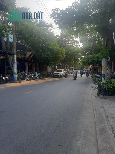Bán đất MT đường Lê Độ, vị trí kinh doanh