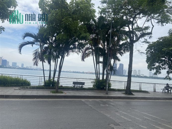 Bán Nhà Phố Trích Sài Quận Tây Hồ. 43m Xây 5 Tầng Mặt Tiền 4.2m Nhỉnh 12 Tỷ. Cam Kết Ảnh Thật Mô Tả