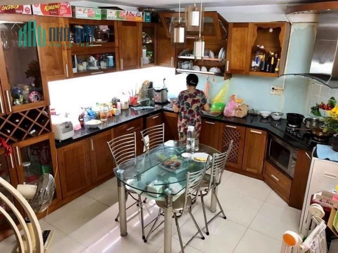 Cần tiền nhập hàng Tết BÁN GẤP nhà 2 tầng DT 64.5m2 Nguyễn Văn Quá chỉ 3.1 tỷ
