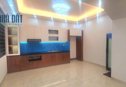 Bán nhà Ngô Gia Tự 52m, 4 ngủ, ngõ ô tô, nhà 4 tầng, Mt6m, giá 4 tỷ.