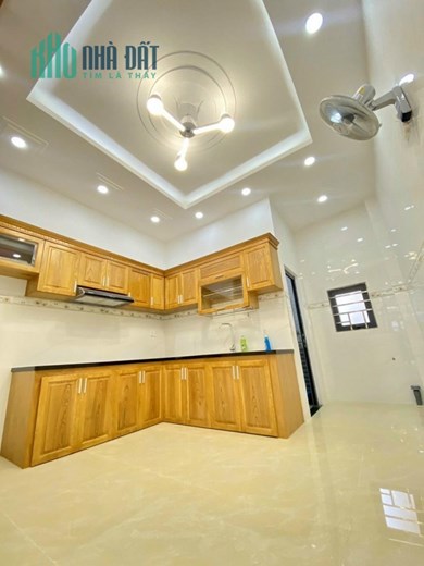 KINH DOANH TỐT cần đổi nhà lớn hơn nên bán gấp nhà DT 64.8m2 đường Song Hành chỉ 3.150 tỷ