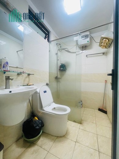 LÊ TRỌNG TẤN, PHÂN LÔ, Ô TÔ, FULL NỘI THẤT

32M X 5 TẦNG, MT 4 M GIÁ 5,1 TỶ